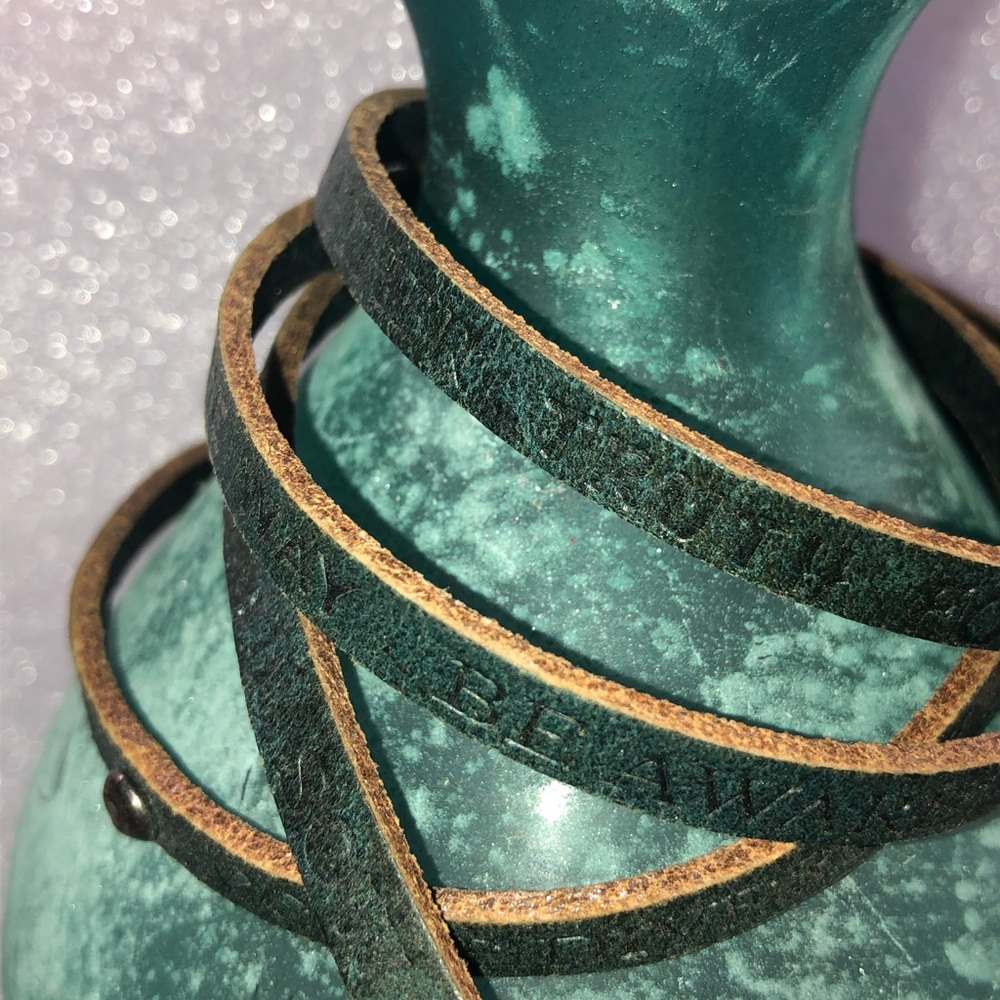 Leather multi wrap bracelet - Picture 3 of 3